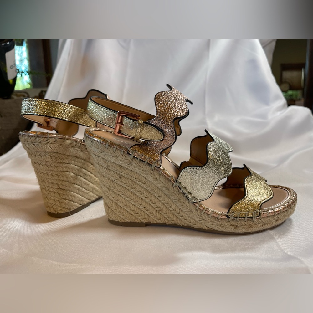 NWT Marc Fisher multi color wedge sandals. 8.5